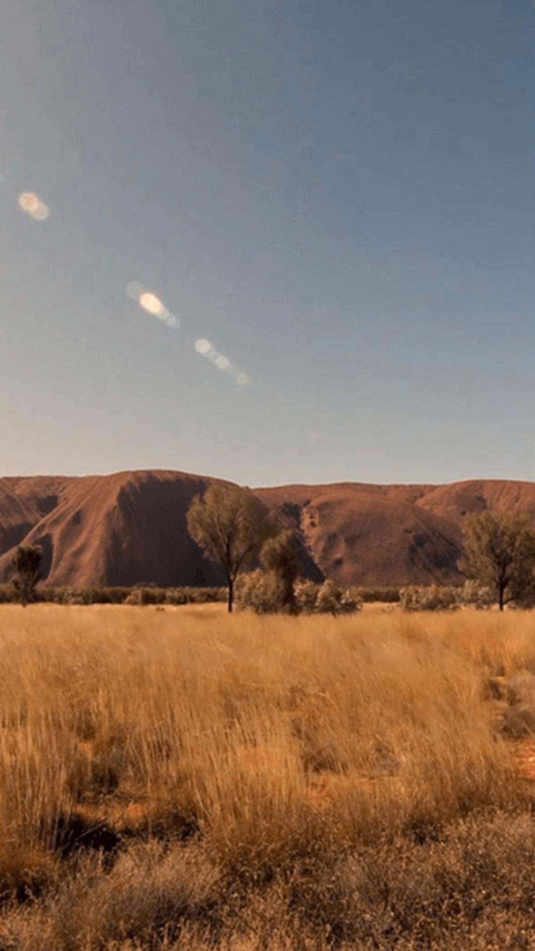 Uluru 24 Hours